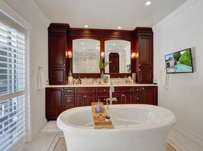 2749 NE 35th Drive, Fort Lauderdale FL 33308