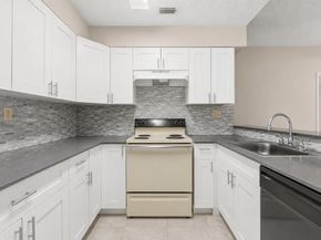 2550 SW 18th Terrace 2103, Fort Lauderdale FL 33315