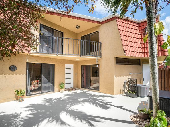 8122 Thames Boulevard C, Boca Raton FL 33433