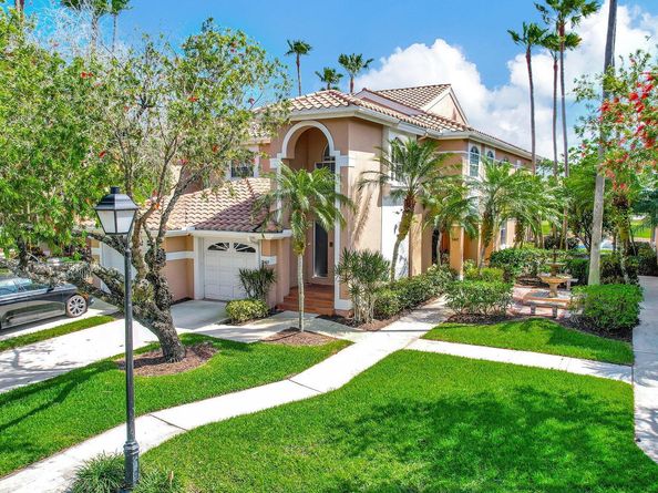 147 Legendary Circle, Palm Beach Gardens FL 33418