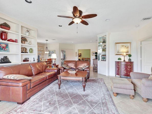 147 Legendary Circle, Palm Beach Gardens FL 33418