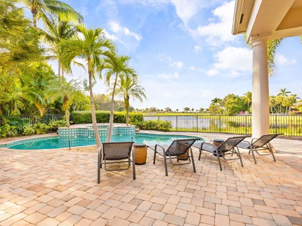 103 Via Quantera, Palm Beach Gardens FL 33418