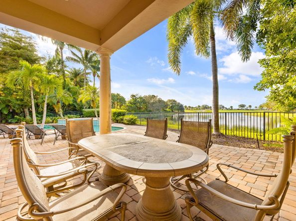 103 Via Quantera, Palm Beach Gardens FL 33418