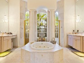103 Via Quantera, Palm Beach Gardens FL 33418