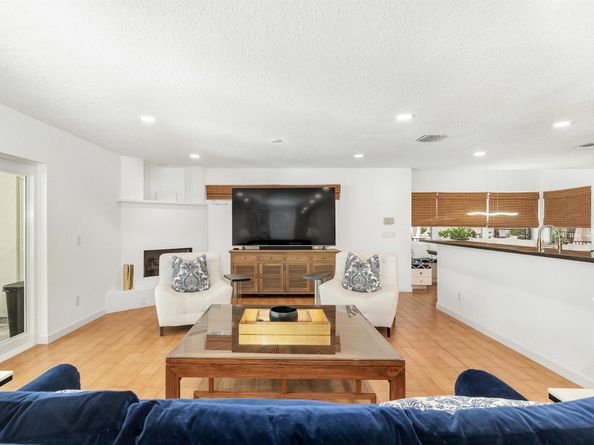26 Bella Vista Avenue, Lake Worth Beach FL 33460
