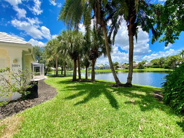 9005 Baybury Lane, West Palm Beach FL 33411