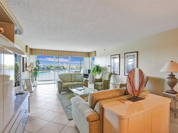 2900 N Course Dr 602, Pompano Beach FL 33069