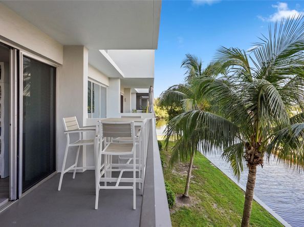 801 S Federal Hwy 305, Pompano Beach FL 33062