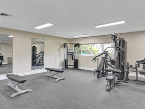 801 S Federal Hwy 305, Pompano Beach FL 33062