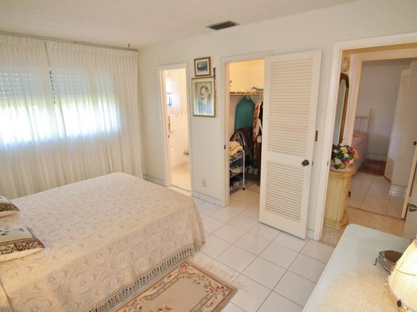 1753 3rd Avenue N 206, Lake Worth Beach FL 33460