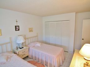 1753 3rd Avenue N 206, Lake Worth Beach FL 33460
