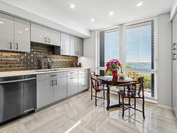 5380 N Ocean Drive 5g, Riviera Beach FL 33404