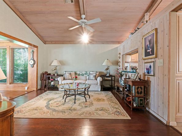 221 SW 87th Ter, Plantation FL 33324