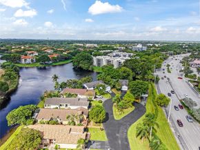 221 SW 87th Ter, Plantation FL 33324