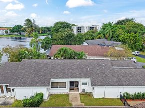 221 SW 87th Ter, Plantation FL 33324