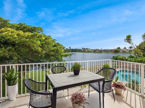 9822 Scribner Lane, Wellington FL 33414