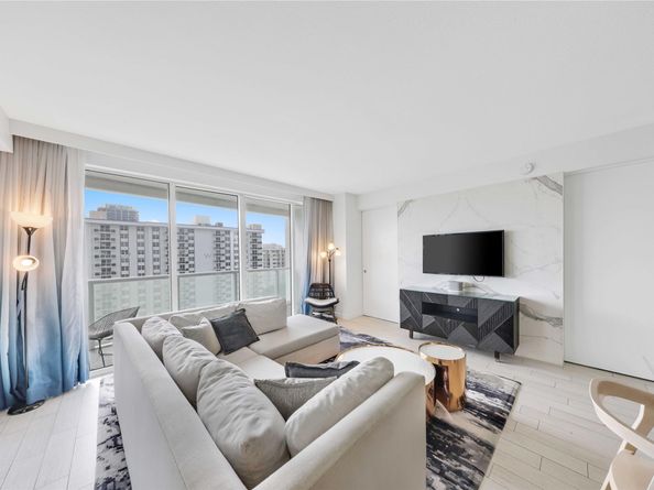 3101 Bayshore 1007, Fort Lauderdale FL 33304