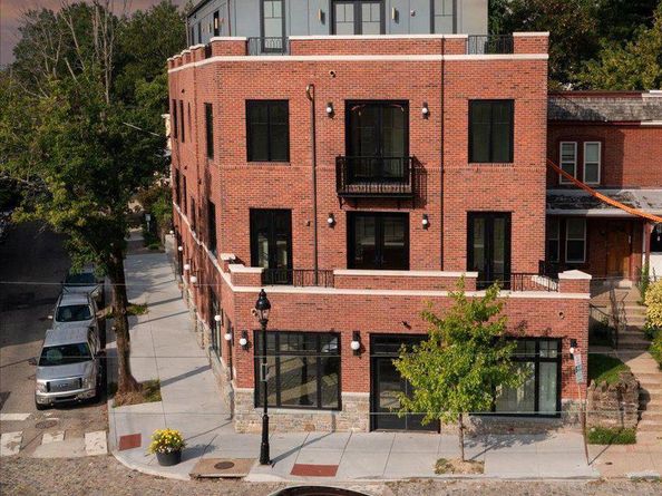 8100 Germantown Avenue B, Philadelphia PA 19118