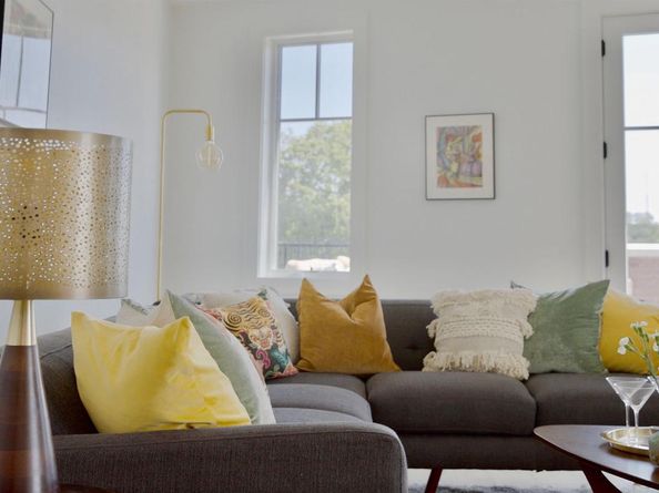 8100 Germantown Avenue B, Philadelphia PA 19118