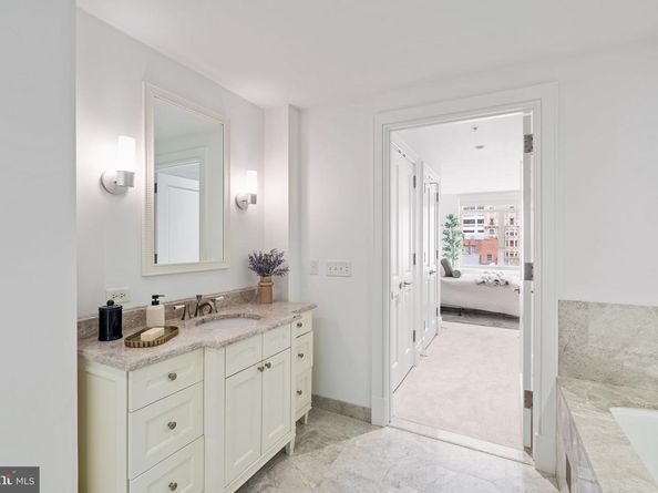 130 S 18TH Street 501, Philadelphia PA 19103