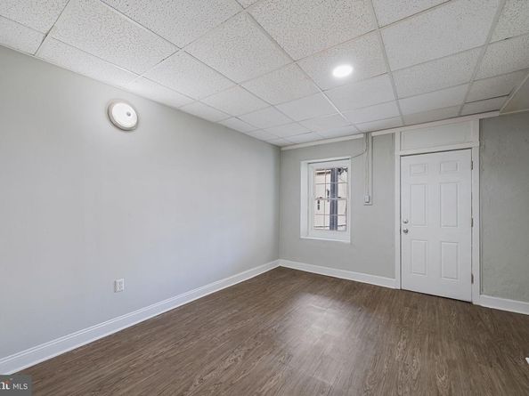 213 Dawson Street, Philadelphia PA 19128