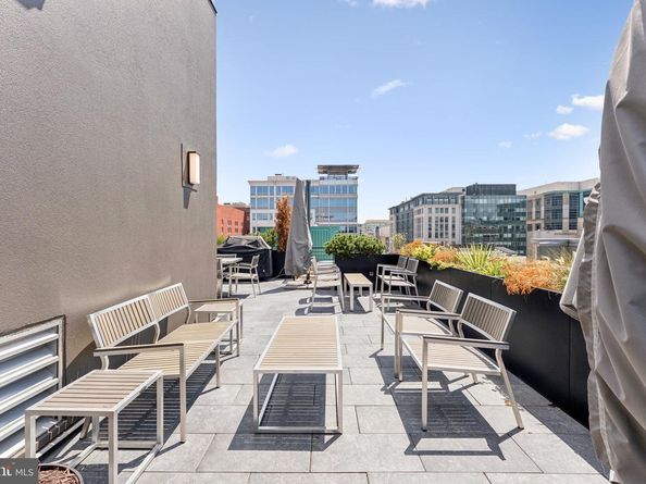 809 6TH Street NW 15, Washington DC 20001