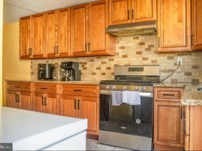 725 Yeadon Avenue, Lansdowne PA 19050