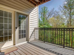 20804 Noble Terrace 208, Sterling VA 20165