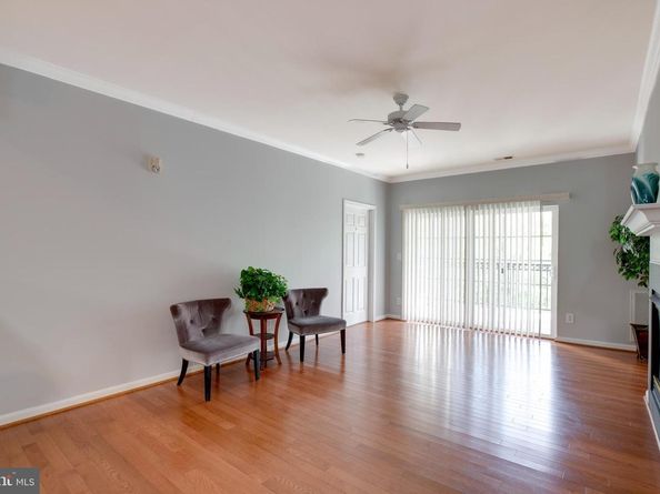20804 Noble Terrace 208, Sterling VA 20165