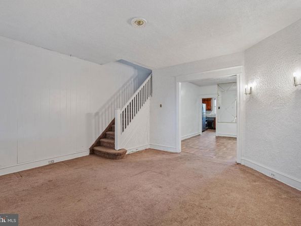 1705 Roselyn Street, Philadelphia PA 19141