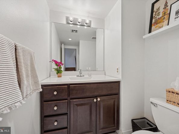109 Lombard Street A, Philadelphia PA 19147