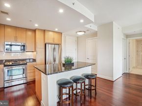 8220 Crestwood Heights Drive 1403, Mclean VA 22102