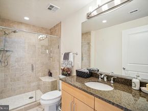 8220 Crestwood Heights Drive 1403, Mclean VA 22102