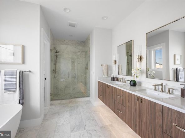 1923 N Vance Street, Arlington VA 22201
