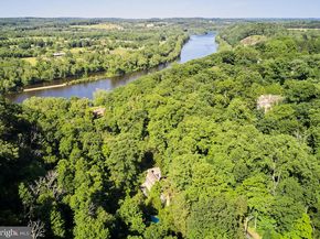 6681 Greenhill Road, Lumberville PA 18933