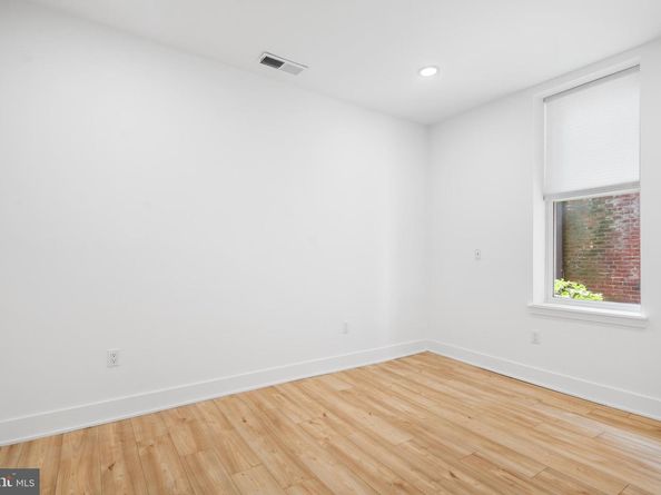 1949 N 32nd Street, Philadelphia PA 19121