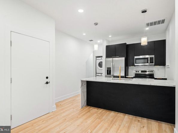 1949 N 32nd Street, Philadelphia PA 19121