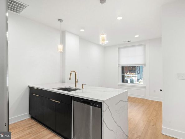 1949 N 32nd Street, Philadelphia PA 19121