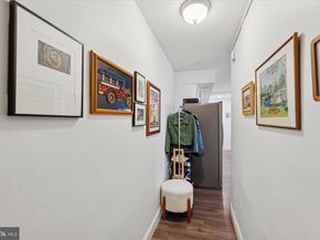 2101 Chestnut Street 819, Philadelphia PA 19103