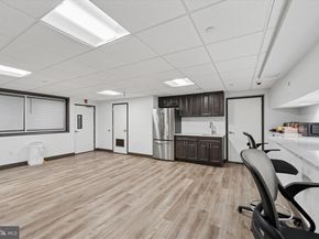 2101 Chestnut Street 819, Philadelphia PA 19103
