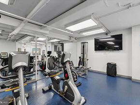2101 Chestnut Street 819, Philadelphia PA 19103
