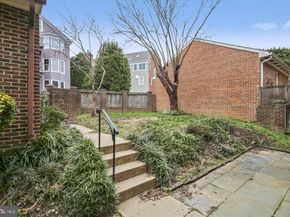 4477 Salem Lane NW, Washington DC 20007