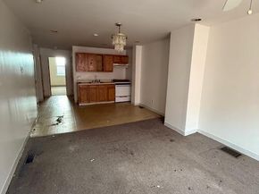 1833 S 5TH Street, Philadelphia PA 19148
