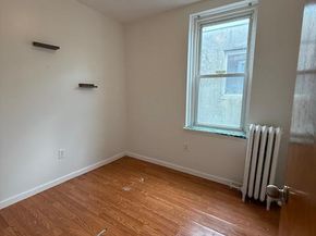1833 S 5TH Street, Philadelphia PA 19148