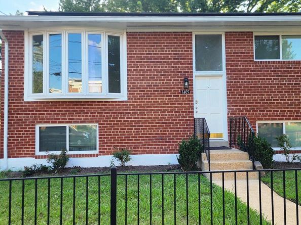 1405 42nd Street SE, Washington DC 20020