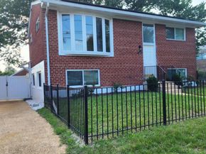 1405 42nd Street SE, Washington DC 20020