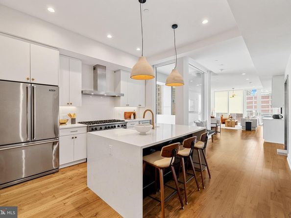 262 S 16TH Street 7, Philadelphia PA 19102