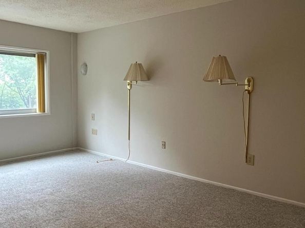 100 West Avenue 118S, Jenkintown PA 19046