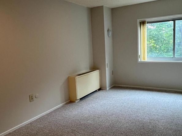 100 West Avenue 118S, Jenkintown PA 19046