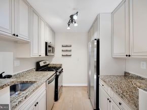 2725 39TH Street NW 307, Washington DC 20007